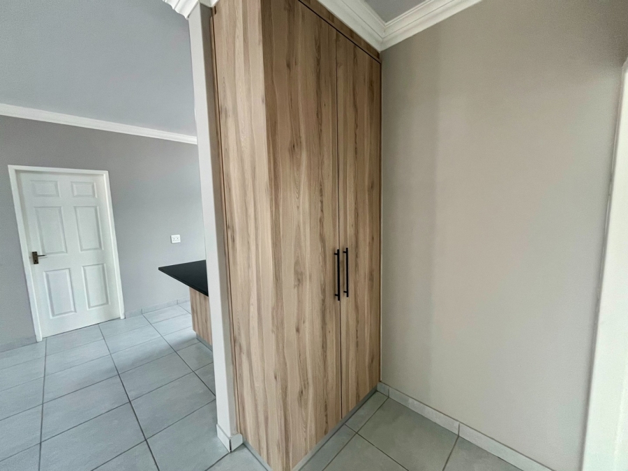 3 Bedroom Property for Sale in Flamwood North West